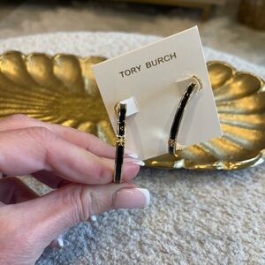 NWOT Tory Burch Black and Gold Hoop Earrings